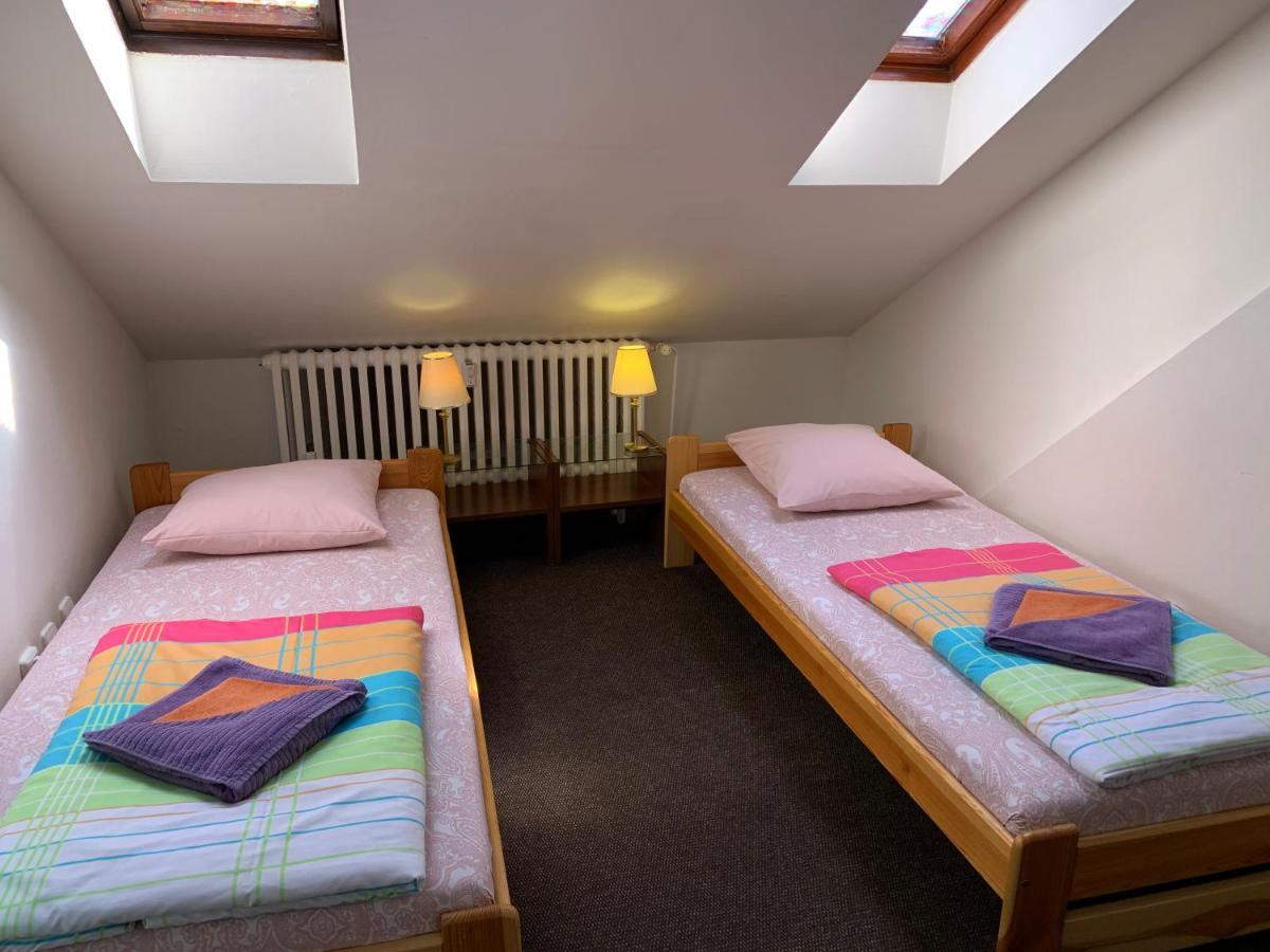 Sokolska Youth Hostel - Prague — Zdjęcia 3